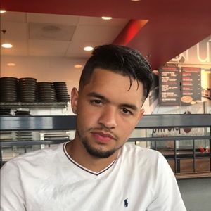 Meet your Posher, Ismael